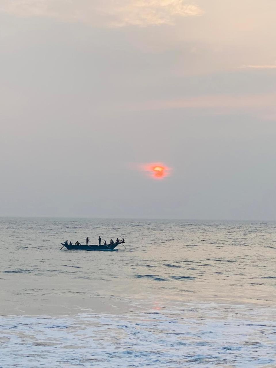 Sea View Resort Galle Buitenkant foto
