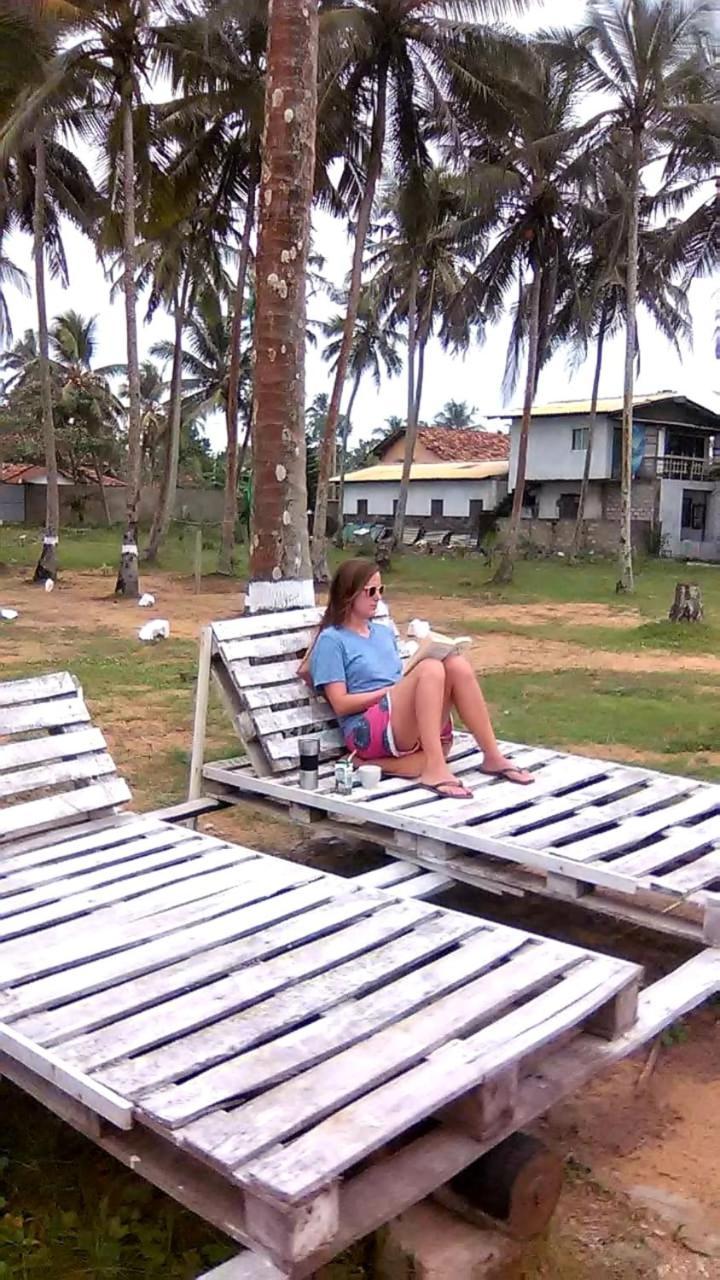 Sea View Resort Galle Buitenkant foto